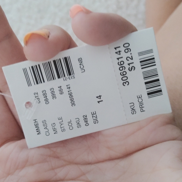 4 Bundle of Justice Semi-Sheer Loose Athletic Feel T-shirts - Picture 3 of 9